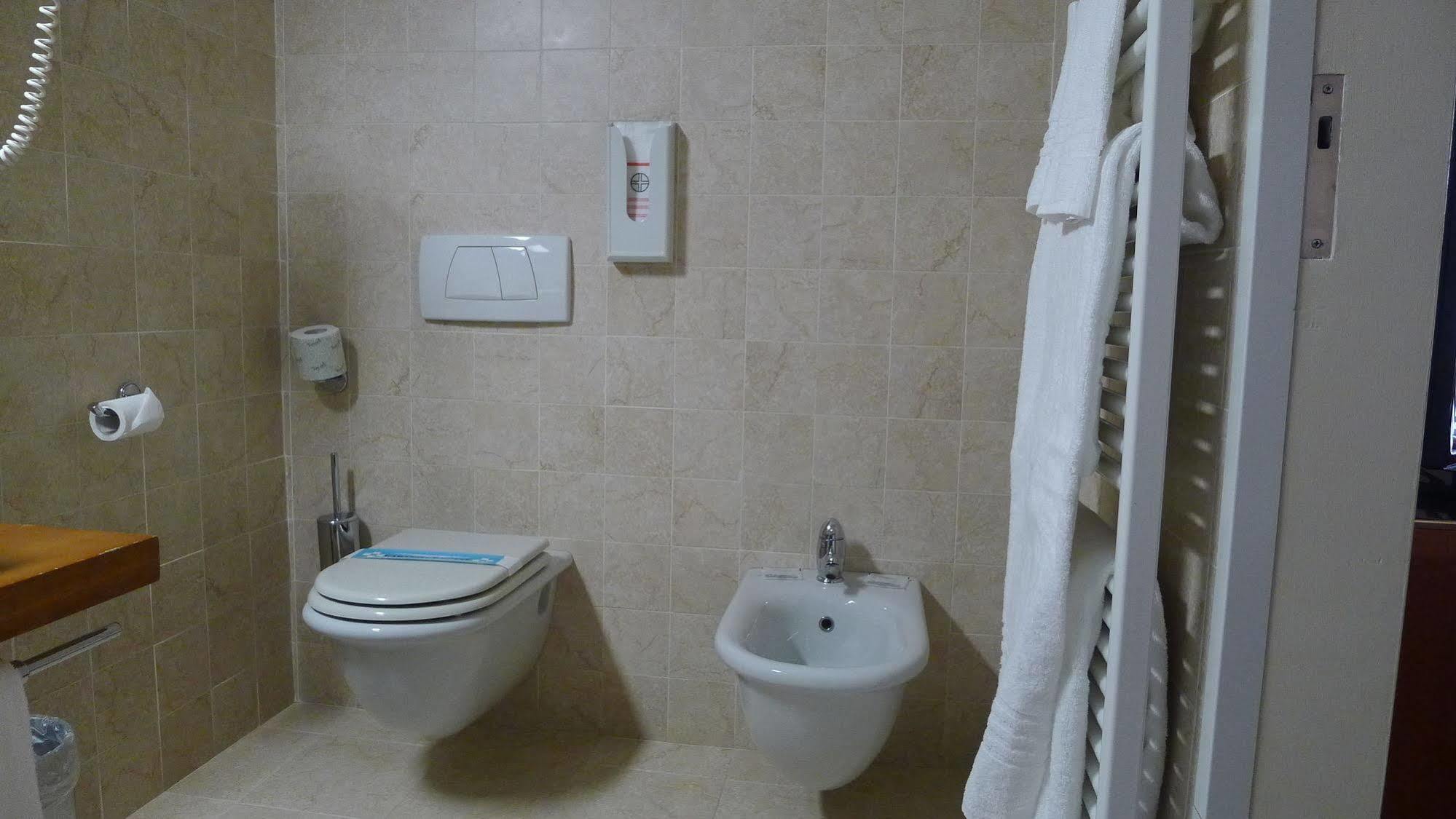 Hotel Motel K Casei Gerola Luaran gambar