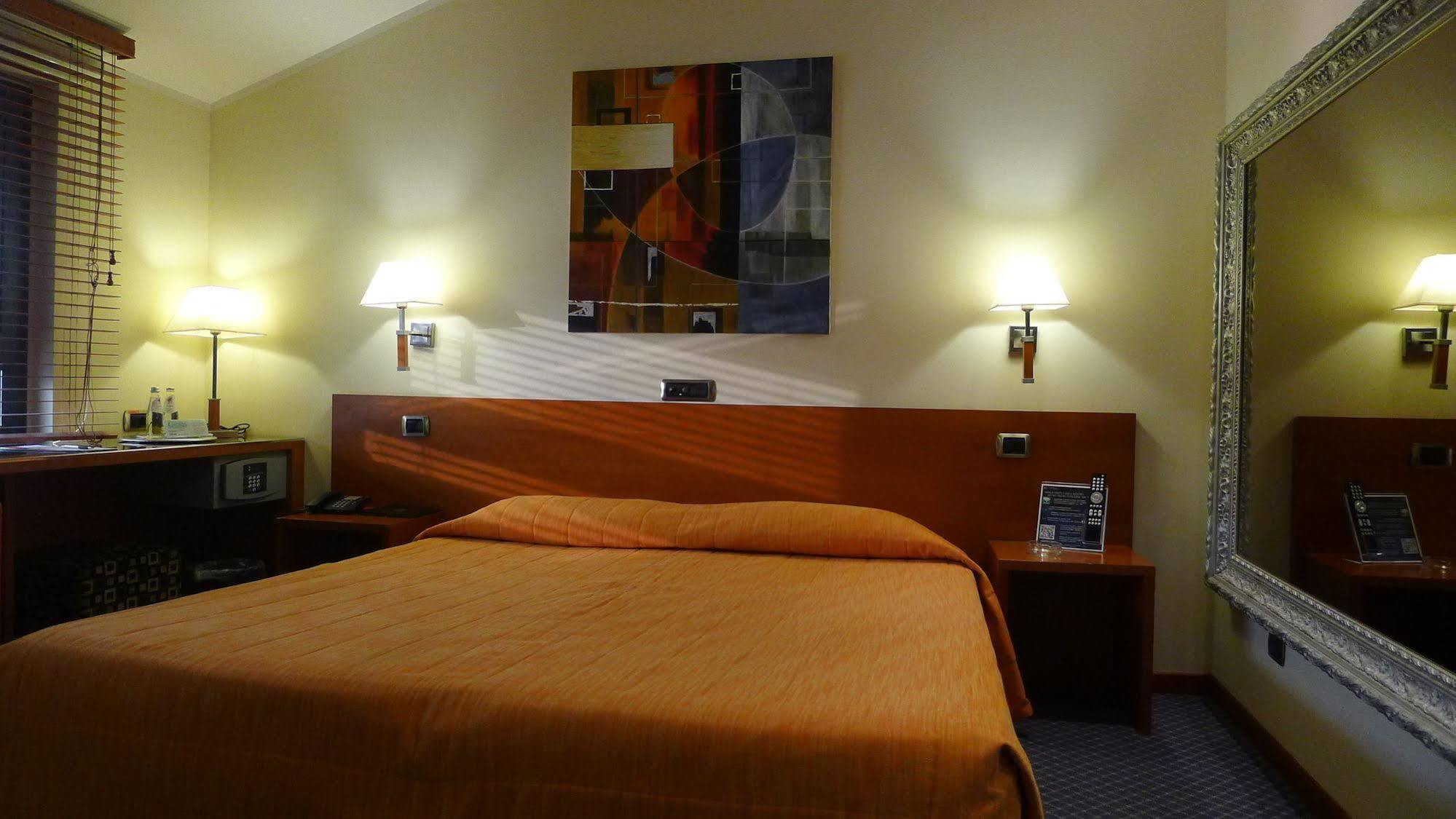 Hotel Motel K Casei Gerola Luaran gambar