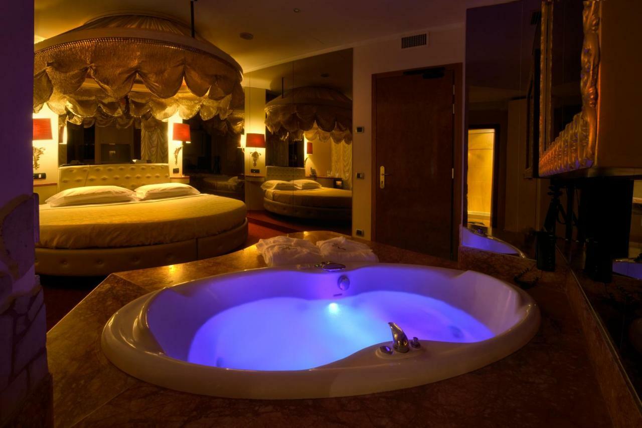 Hotel Motel K Casei Gerola Luaran gambar