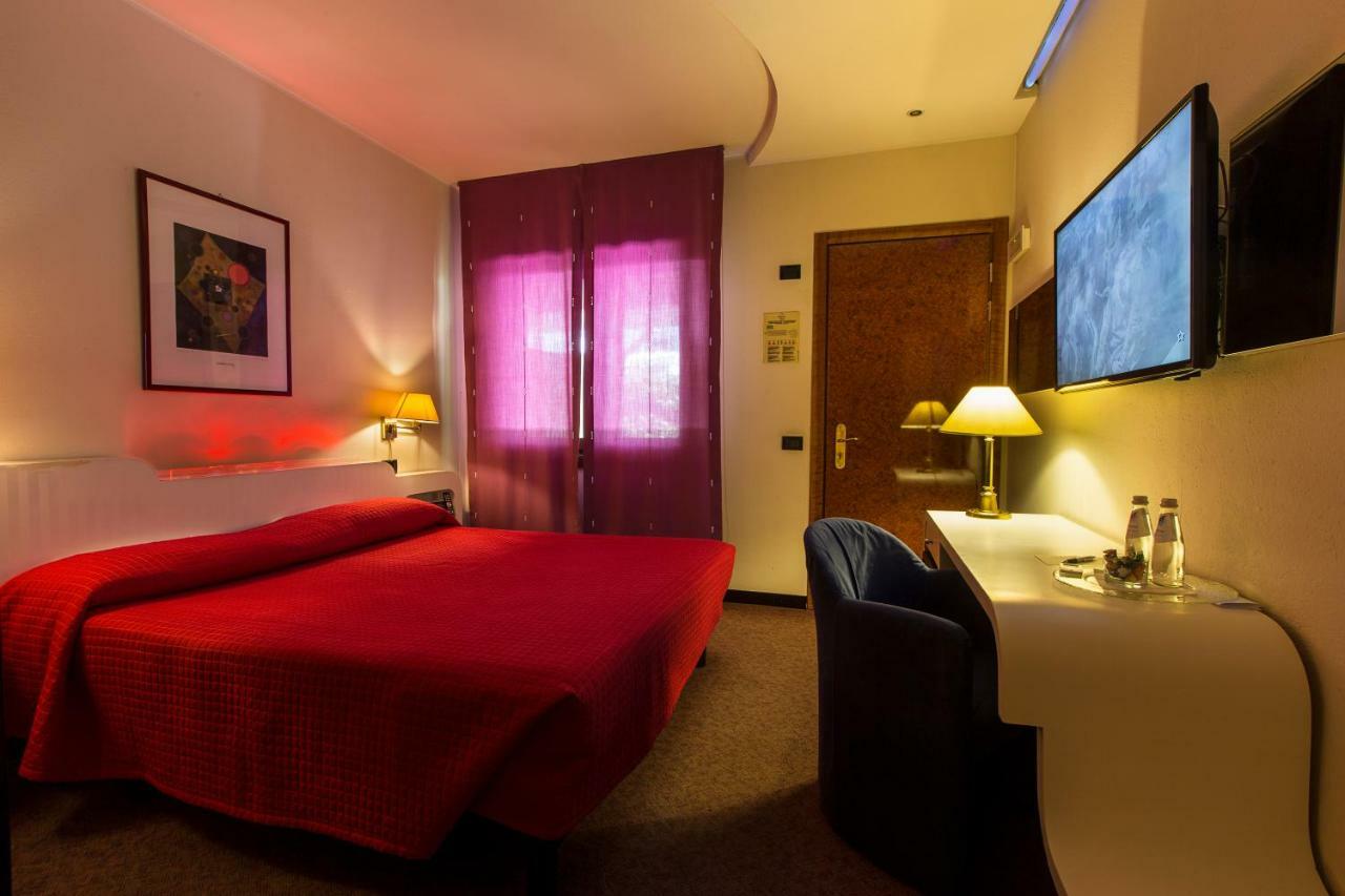 Hotel Motel K Casei Gerola Luaran gambar
